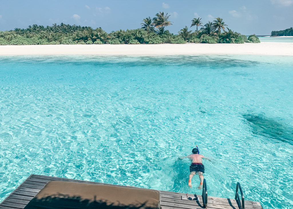 maldives-snorkeling-off-deck